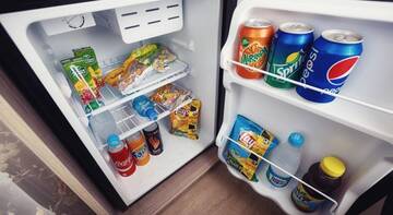 Фото номера Большой двухместный номер c 1 кроватью или 2 отдельными кроватями Гостиница Гостевой Дом Мелисса г. Южная Озереевка 2